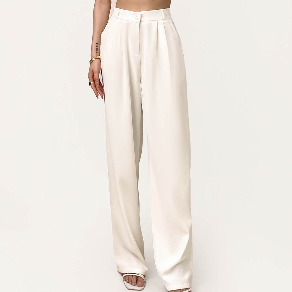 NWT White Trousers
